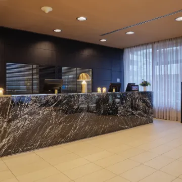 Adina Apartment Hotel Hamburg Michel Hotels near Baumwall underground station