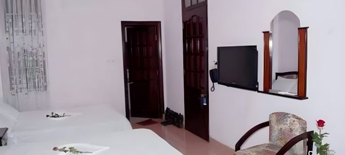 Cat Phu Hotel Отели в г. Буонметхуот