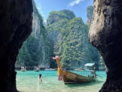 โคโค่ส์ เกสเฮาส์ โรงแรมในเกาะพีพี