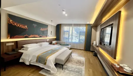 Lhasa Duorucang Hotel (Potala Palace)