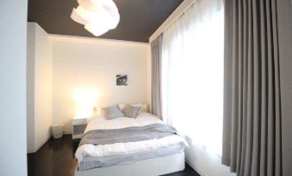 Atrium Deluxe Apartment - Self Check-In Only