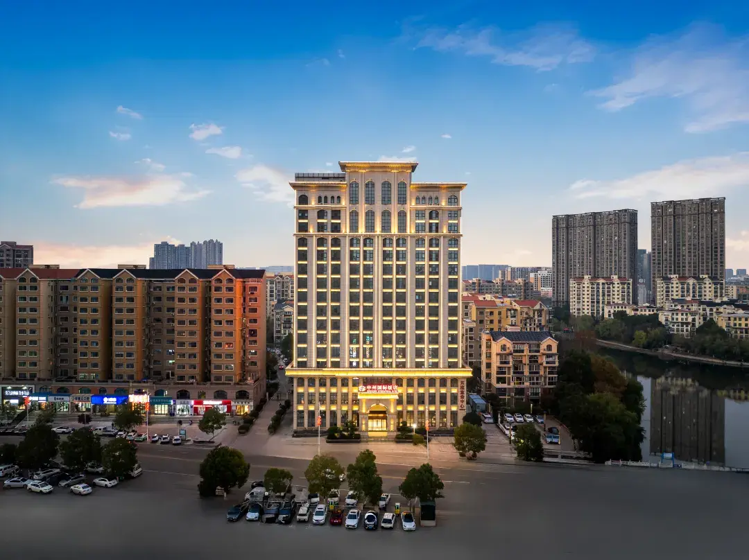 Zhongzhou International Hotel - Xinyang