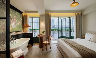See View Hotel (Chongqing Hongyadong Lafeisho Store)