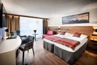 Hotel Butterfly Hotels near Dossen Glacier Garden
