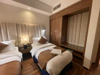 سماية ريزيدنس Hotels near سينومي الحمراء مول