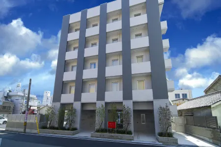 HOTEL LA SCALA Отели рядом со станцией JR Kimiidera Station