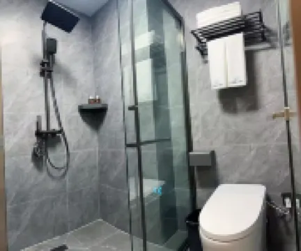 Shanhai Qingchuan Business Hotel（Yinchuan High-speed Railway Station ）