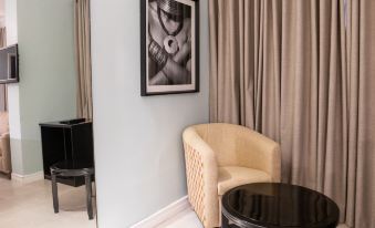 New Ambassador Hotel