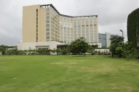 JW Marriott Mumbai Sahar Airport Các khách sạn gần Prabhakar Thakare Garden