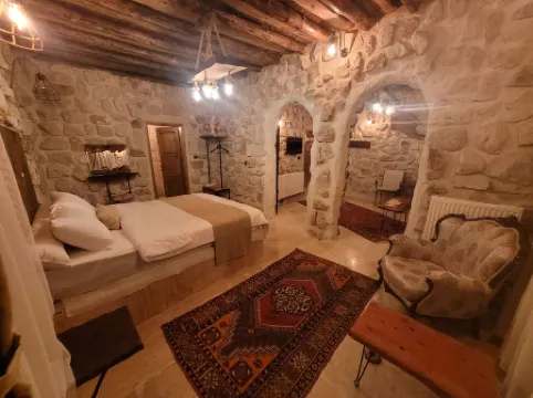 LA DİAS CAVE CAPPADOCİA