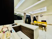 Luxury Queen Villa 2Min Walk to Beach & Night Market Netflix 20pax