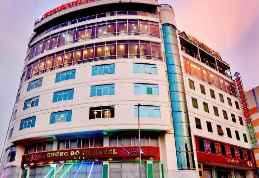 호텔 로비 라운지