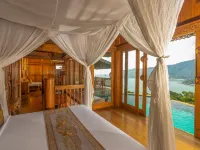 Santhiya Koh Phangan Resort Hotels near Big Mountain