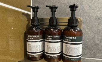 James Joyce Coffetel Hotel (Tangshan Exhibition Center Normal College)