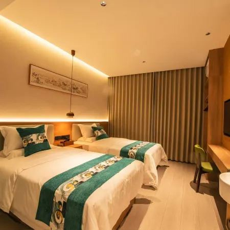 Songzi Tupai Yashe Hotel
