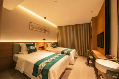Songzi Tupai Yashe Hotel Hotel dekat Weishui Scenic Area