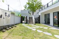 QingS・Backcountry Stream - tracing Holiday Homestay (Anji Zhebei Grand Canyon Branch）