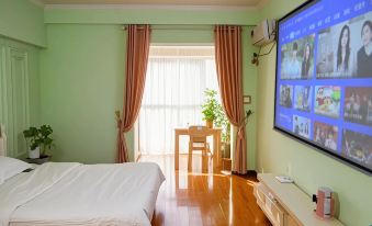Yunwu Theme Apartment (Xinxiang Baolong)