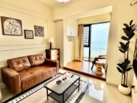 Yu·Haixun Homestay (Luojia Temple)