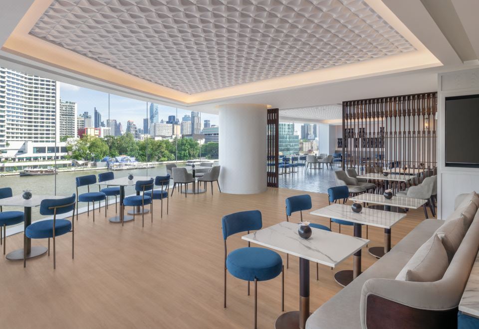 2. 밀레니엄 힐튼 ..