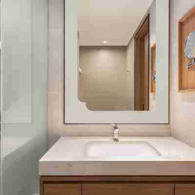 Grand Mercure Batam Centre Rooms