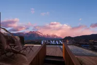 Fuman | Sky City • Panoramic View of Snow Mountain and Ancient City 360° Infinity Pool Vacation - Rooftop Pools