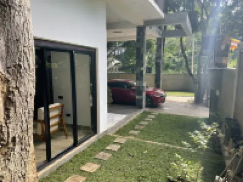 RW Homestay Hotels in 