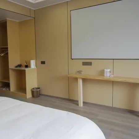 Litang Muxuexing Hotel (Zeba)