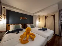 Belivin'98 Sense of Pier Sathon Residence Hotel in zona Tempio Wat Suthiwararam