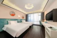 Jingyi Hotel (Fangchenggang Xiwan Tourist Scenic Spot)