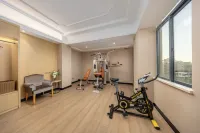 Vienna International Hotel (Qionghai Zhenhai Road)