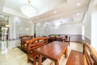 LUMINGCHUN BUSINESS HOTEL