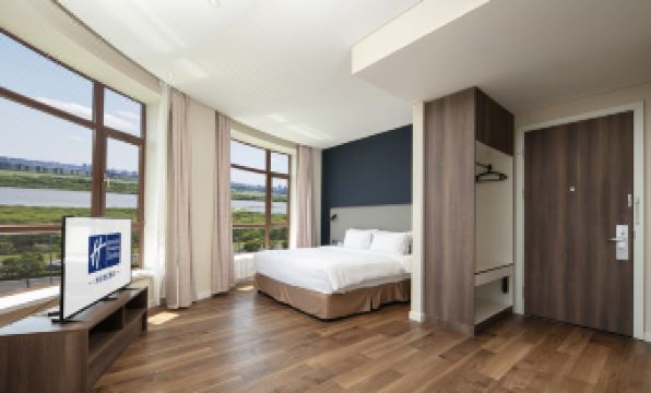 Holiday Inn Express Harbin Songbei New District