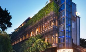 YOLO Eling Art Gallery Hotel(Erling No. 2 Factory Cultural and Creative Park Store)