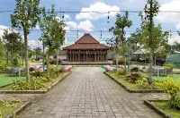 The Glamping @ARTOTEL Pelangi Park Hotels in Sukaraja