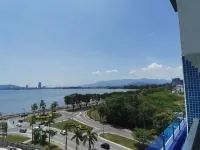 Bay Suites by Jom Summer Suites