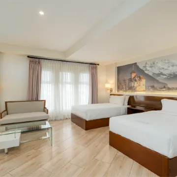 Hotel Carlito Tagaytay