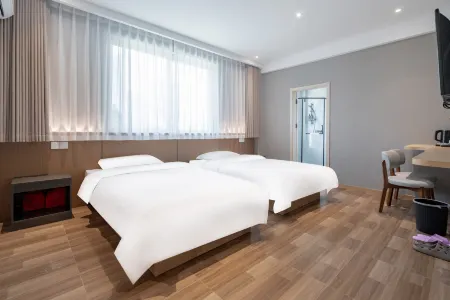 Hanshan Express Hotel (Zhangjiagang High-Speed Railway Station) Отели рядом с достопримечательностью «Tianzhuang Ancient Street»