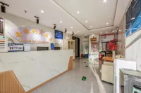 Qiyuan Yueding Business Hotel (Beijing Huilongguan East Street Subway Station)