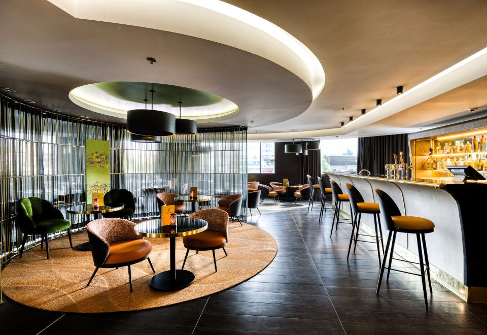 1. 호텔 풀먼 브뤼..