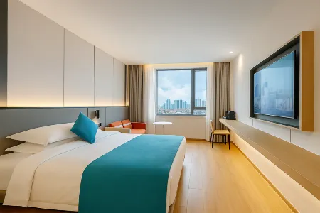 Snow Crystal Hotel Отели рядом с достопримечательностью «The Xiushan Island Scenic Area»