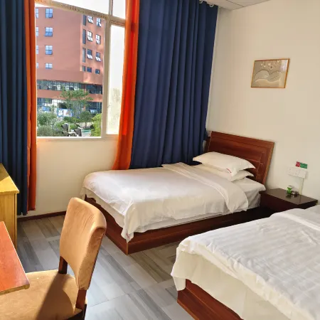 Dazhou Xuefu Business Hotel