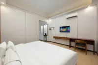 โรงแรมไป่หยู (สาขา พลาซ่าวันรัน เมืองเหลียวปู่) - บริการรถรับส่ง