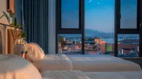 Kunming Yunyin Banshan Resort Hotel (Dianchi Lake Branch, Xishan District)