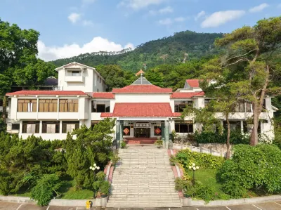 Gongde Villa Hotels near Ruquan