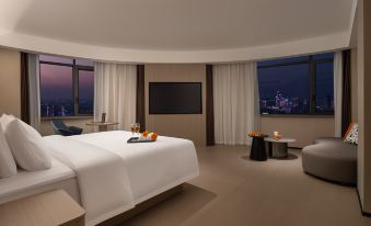 Saygut Hotel (Wuhan Xudong Metro Station Branch)