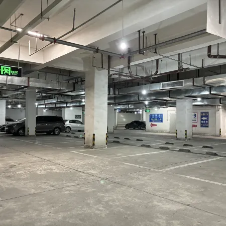 LIN CANG HE XU HENG CHUN HOTEL