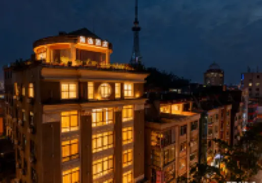 Yangjiang Haiyi Hotel (Baili Plaza)