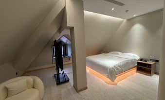 Tailai Pengyue Hotel