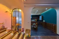 Dali Shuxiu Light Luxury Meisu Inn (Zhou Hospital High - speed Railway Station Branch